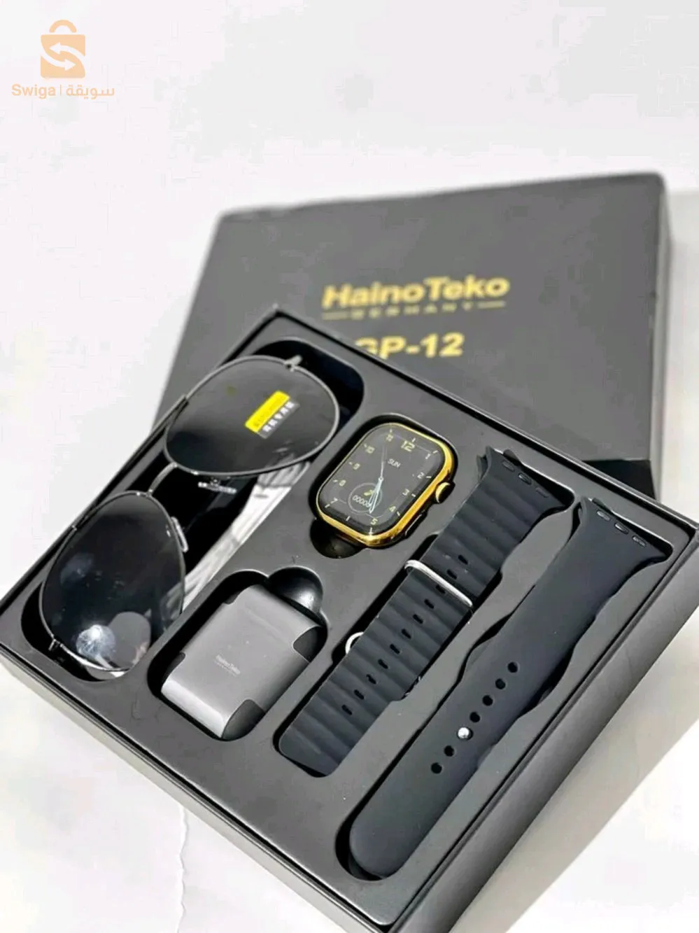باقة السوداء الذهبية لرجال - ساعة يد انيقة و عصرية سوداء فحم ذهبي + سماعات عالية جودة سوداء + نظارات شمسية سوداء