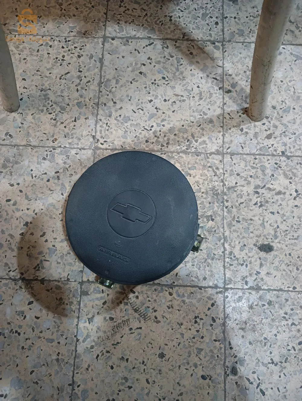 بيع قطع غيار السيارات المستعمل
