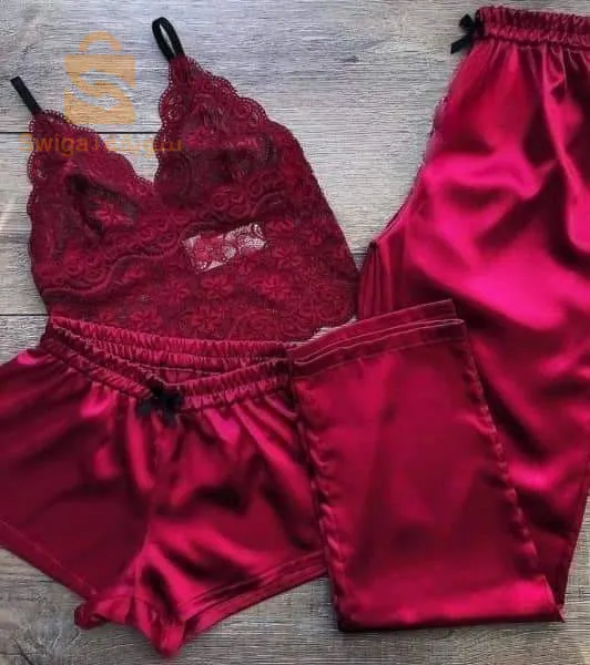 ثلاث قطع ستان