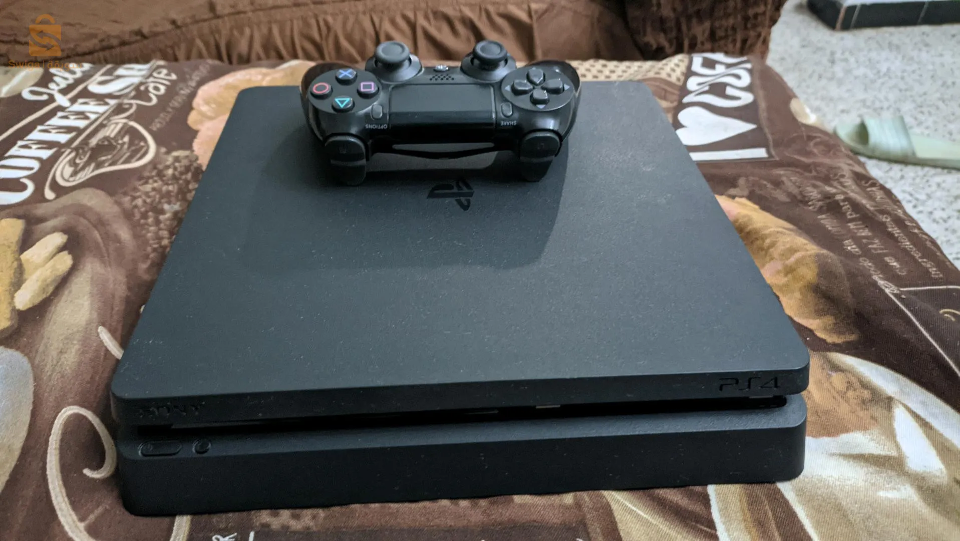 ps4 slim 500GB mflatchi