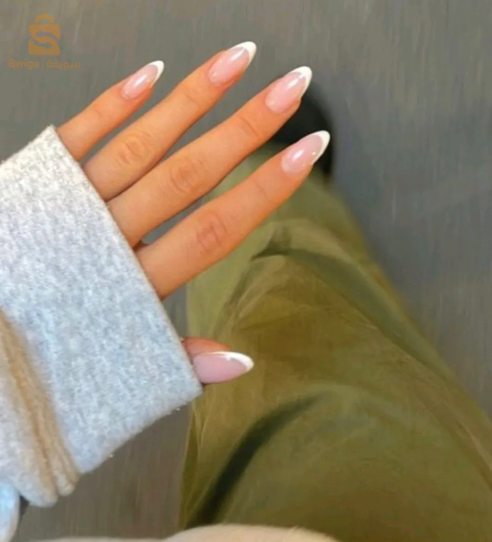 les ongle خمسين ألف