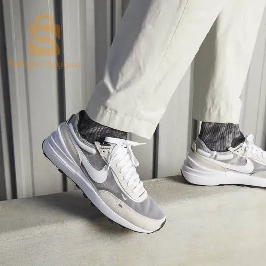 nike waffle one