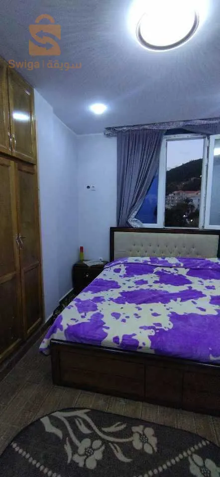 شقة ف2 فيني بالطابق الثالث للبيع ب دلس ولاية بومرداس
0554163841