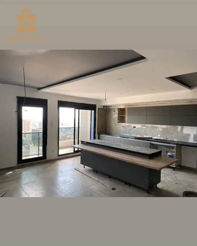 جميع أعمال الأسقف و الجدران