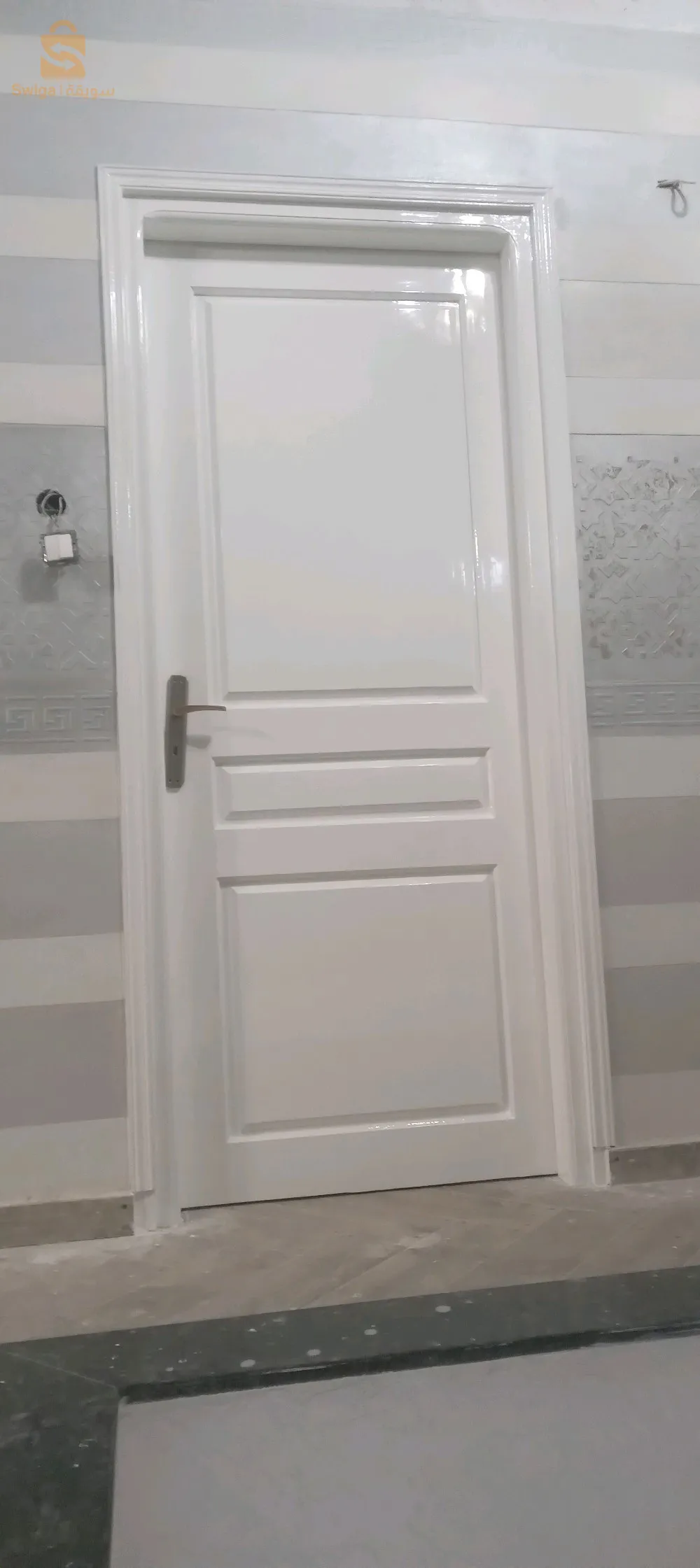 صباغة الابواب