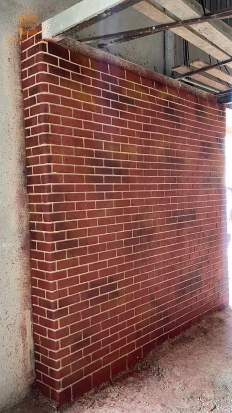 ديكر fausse Pierre brique rouge 
حسب طلب الزبون باحترافية و وقت قصير لمزيد من التفاصيل تواصل معي وشكرا