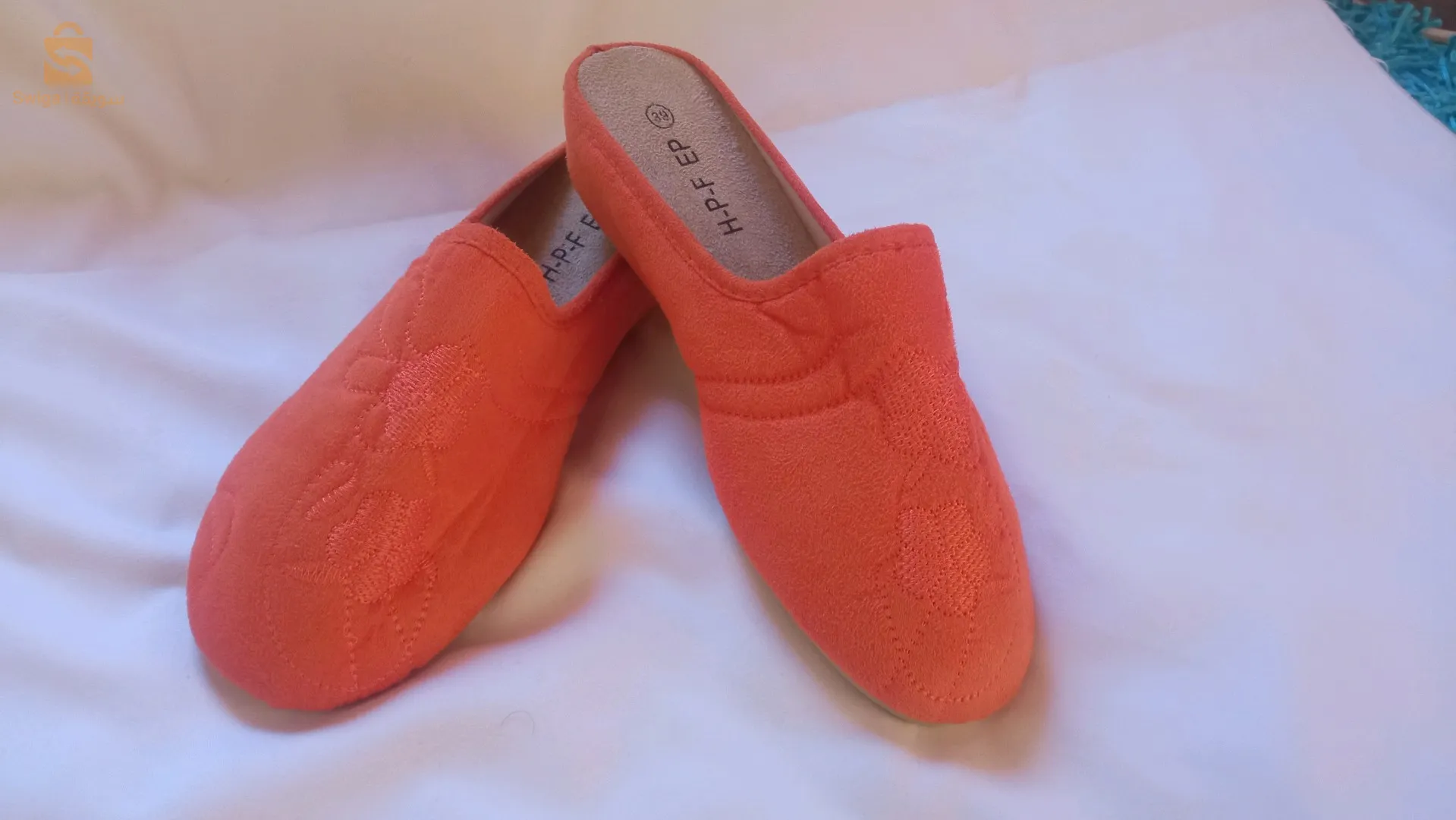 pantoufle orange 🍊 pointure 39