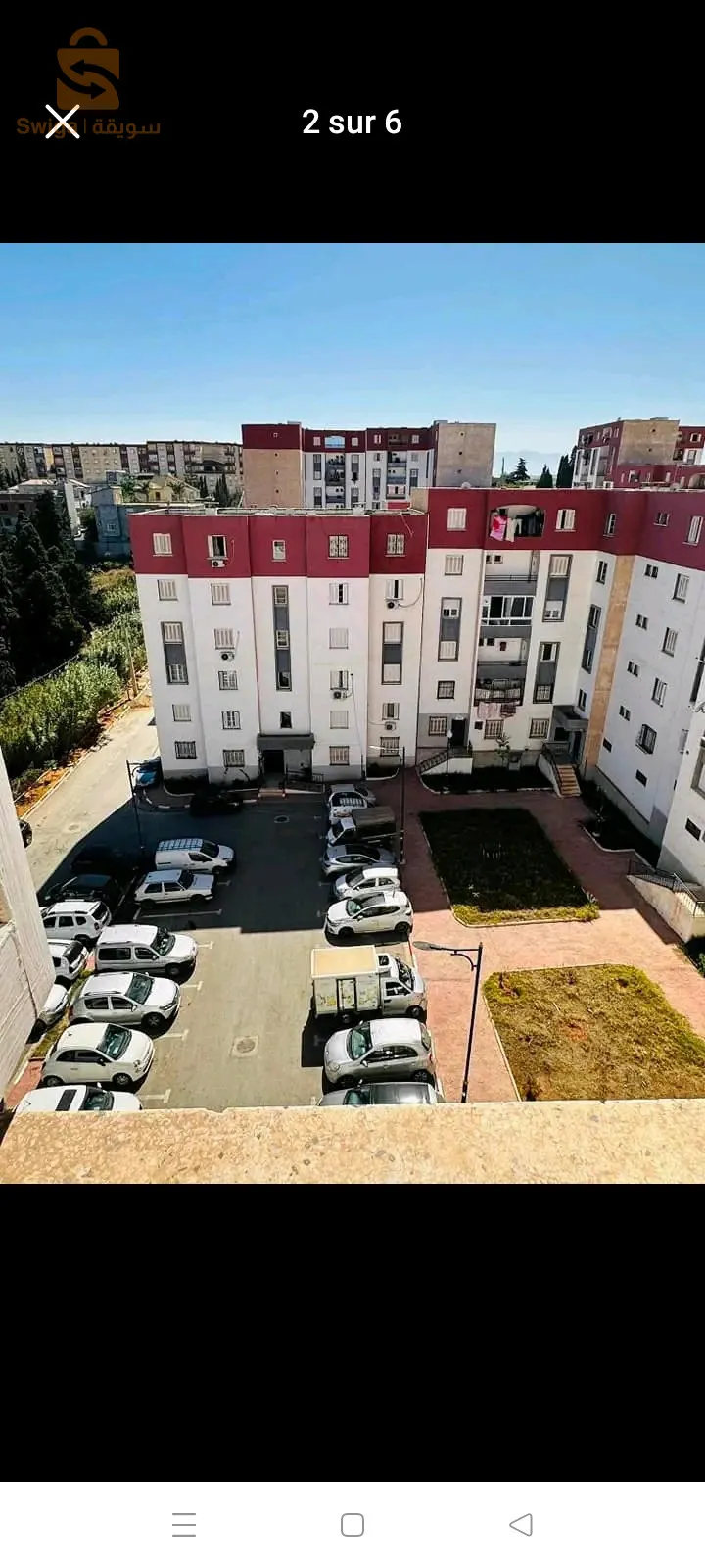 شقة من ثلاث غرف في عين النعجة القديمة حي جديد و ٱمن قريب من الطريق السريع و بئر خادم الدار مخدومة مليح و بجميع الوثائق
