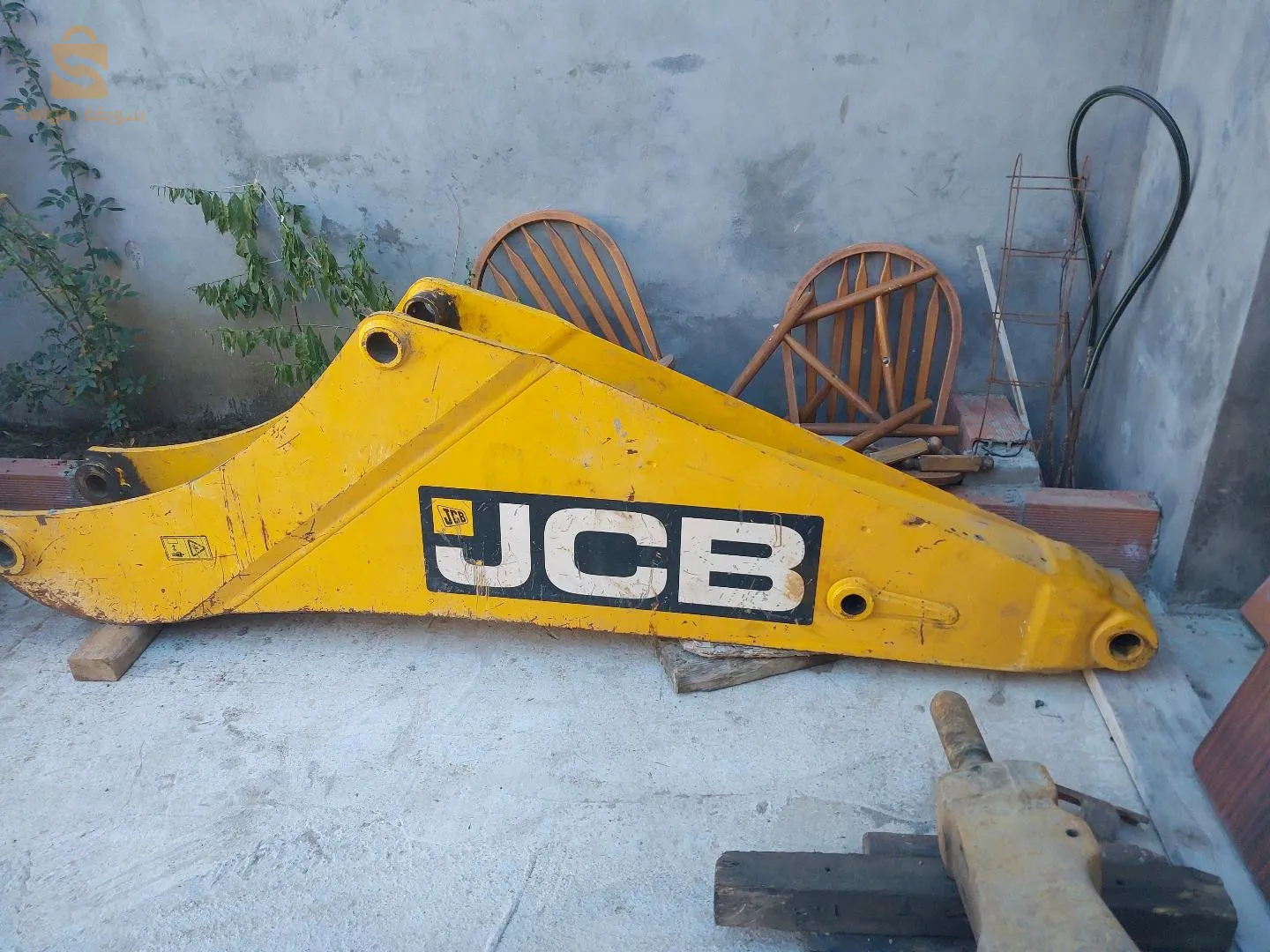 للاستفسار يرجى الاتصال بالرقم: 0772546825