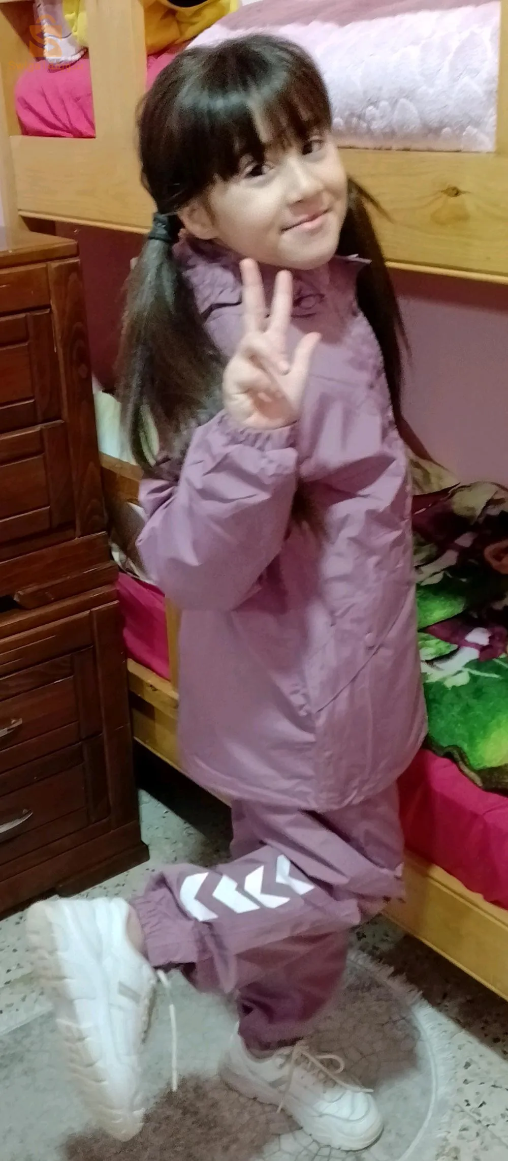 بدلة رياضية بنات Hummel اصلية