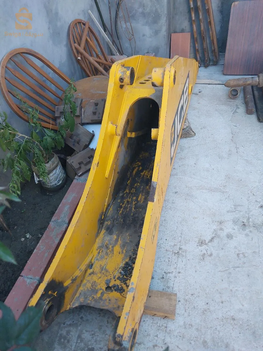 للاستفسار يرجى الاتصال بالرقم: 0772546825