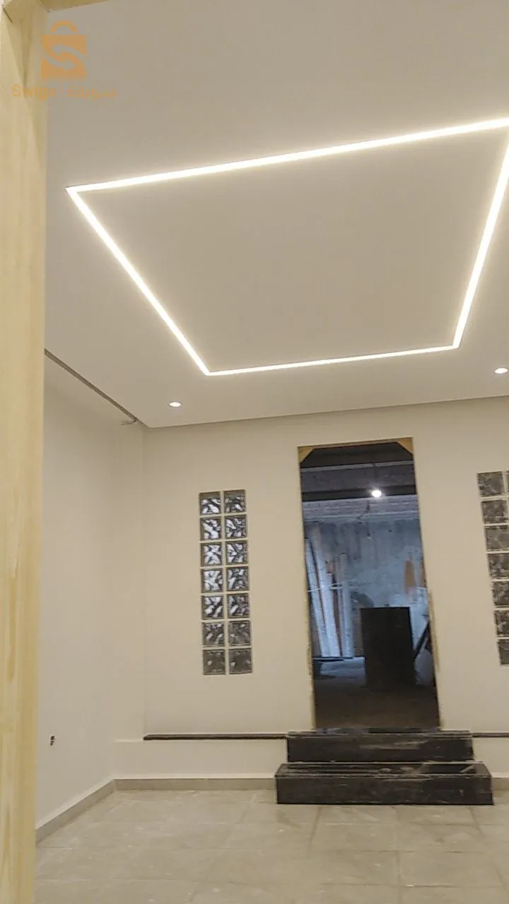 La peinture moderne fonctionne avec une qualité et une fiabilité élevées