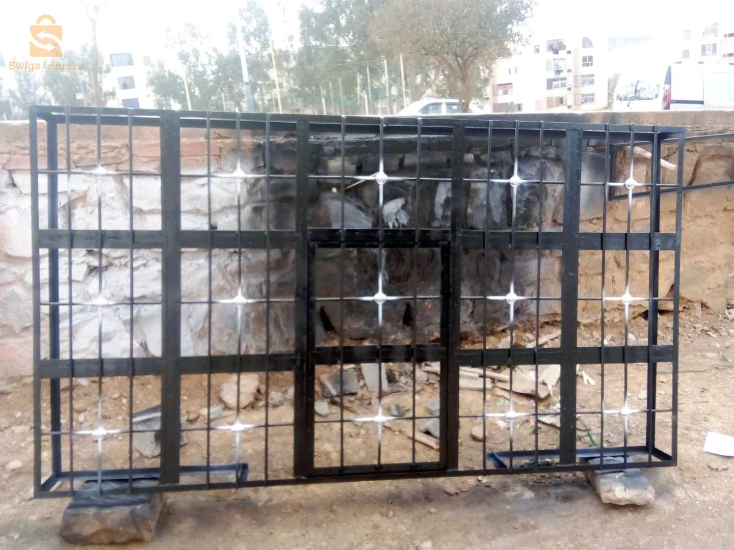 Art moderne forgeron et emballage de façade de magasin