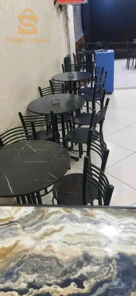 طاولات للمقاهي
