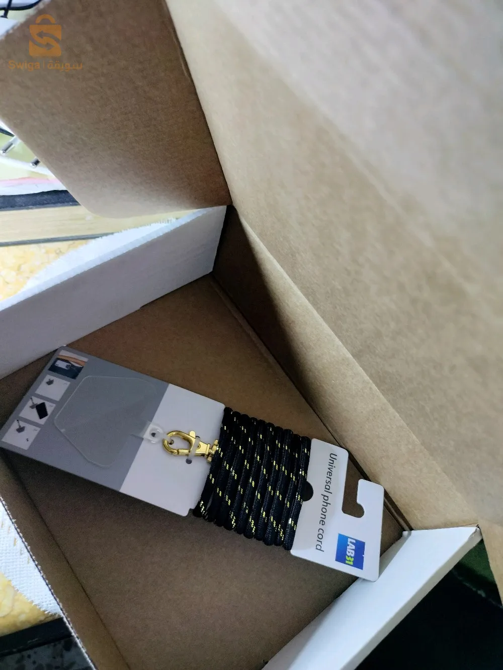 porte téléphone famme disponible même livraison disponible,,,حامل الهاتف النقال معلق للنساء متوفر التوصيل مضمون للمنزل