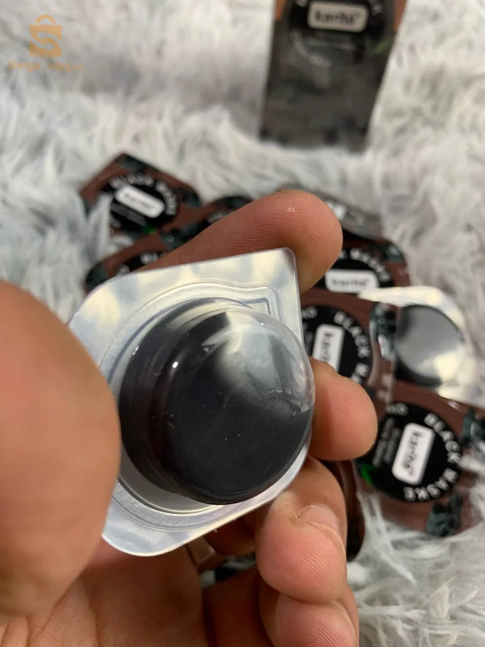 ماسكاريلا ماسك اسود لتنظيف البشرة بالكاريتي × 12 قطعة بالفحم للتحكم بالزيت على الوجه