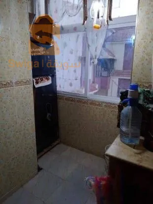 شقة للبيع وسط بلدية عين الطلبة