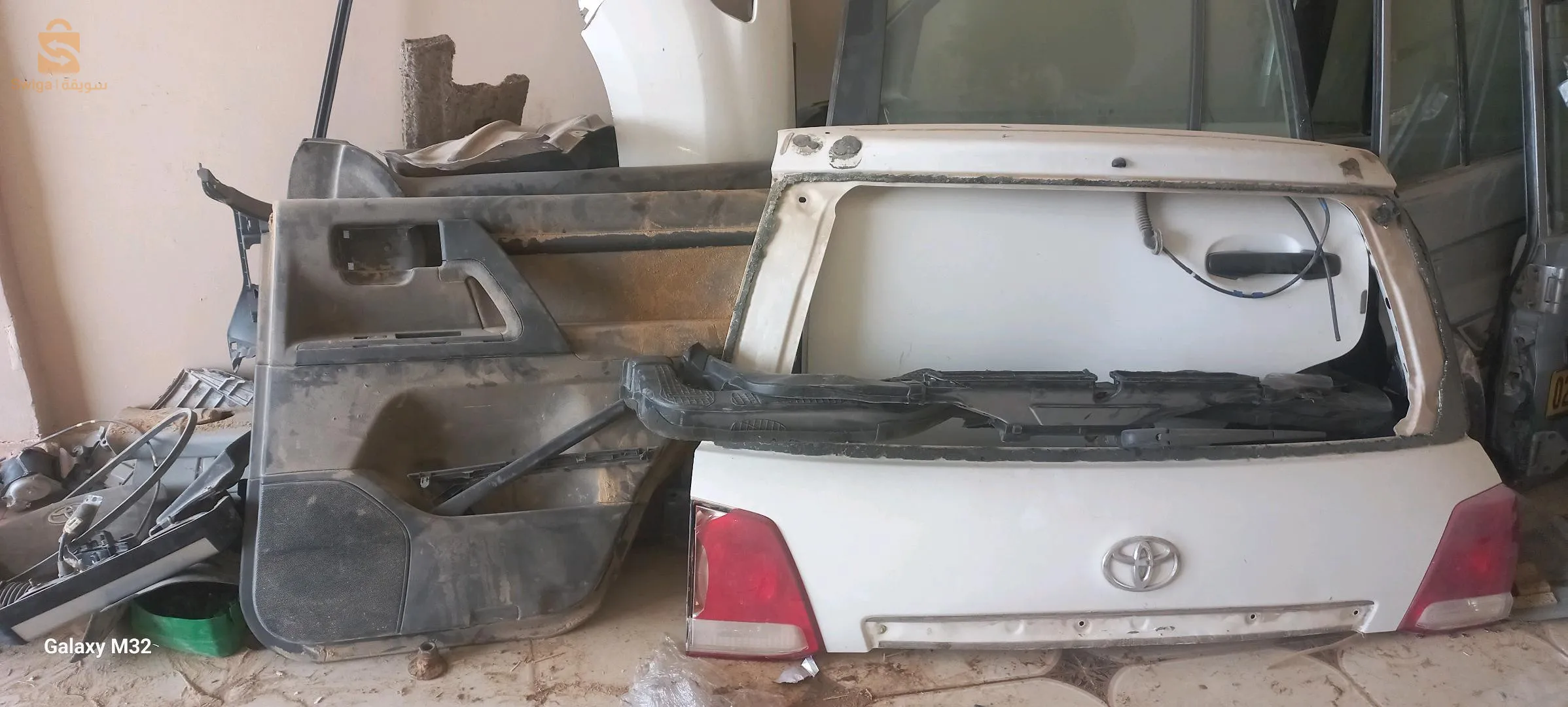 بيع قطع غيار تويوتا لاند كريزر اصلية جديد ومستعمل
