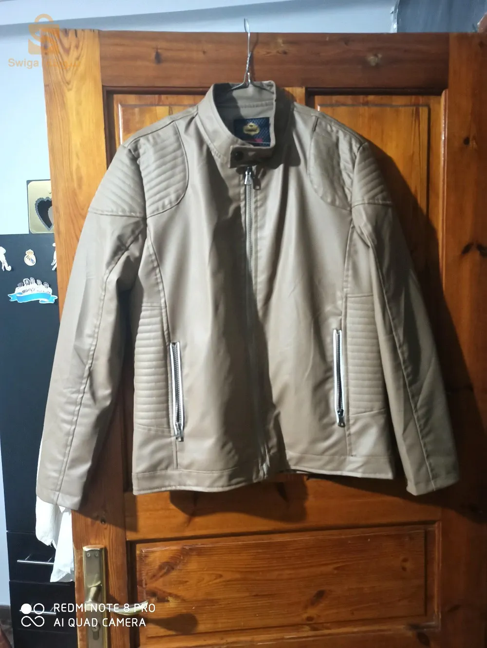 سترة كوير للبيع