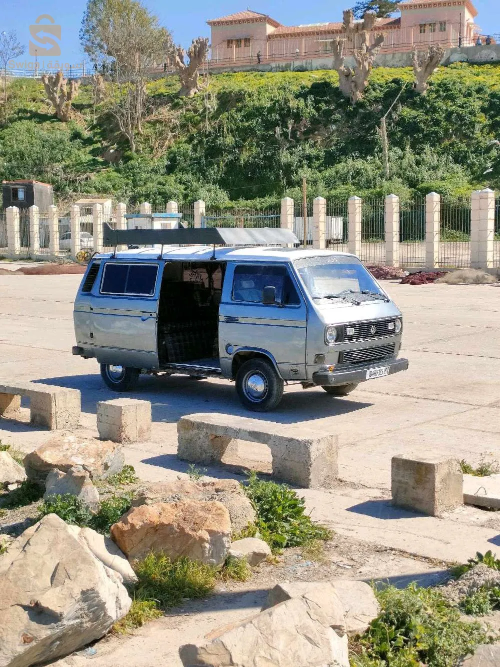 t3 anné 1985 
fih lad w Gzino w fih clik lac
ess w gaz
tel 0698093734