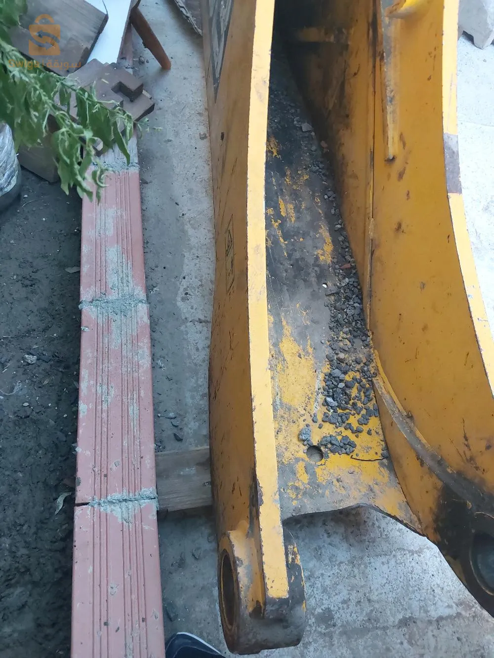 للاستفسار يرجى الاتصال بالرقم: 0772546825