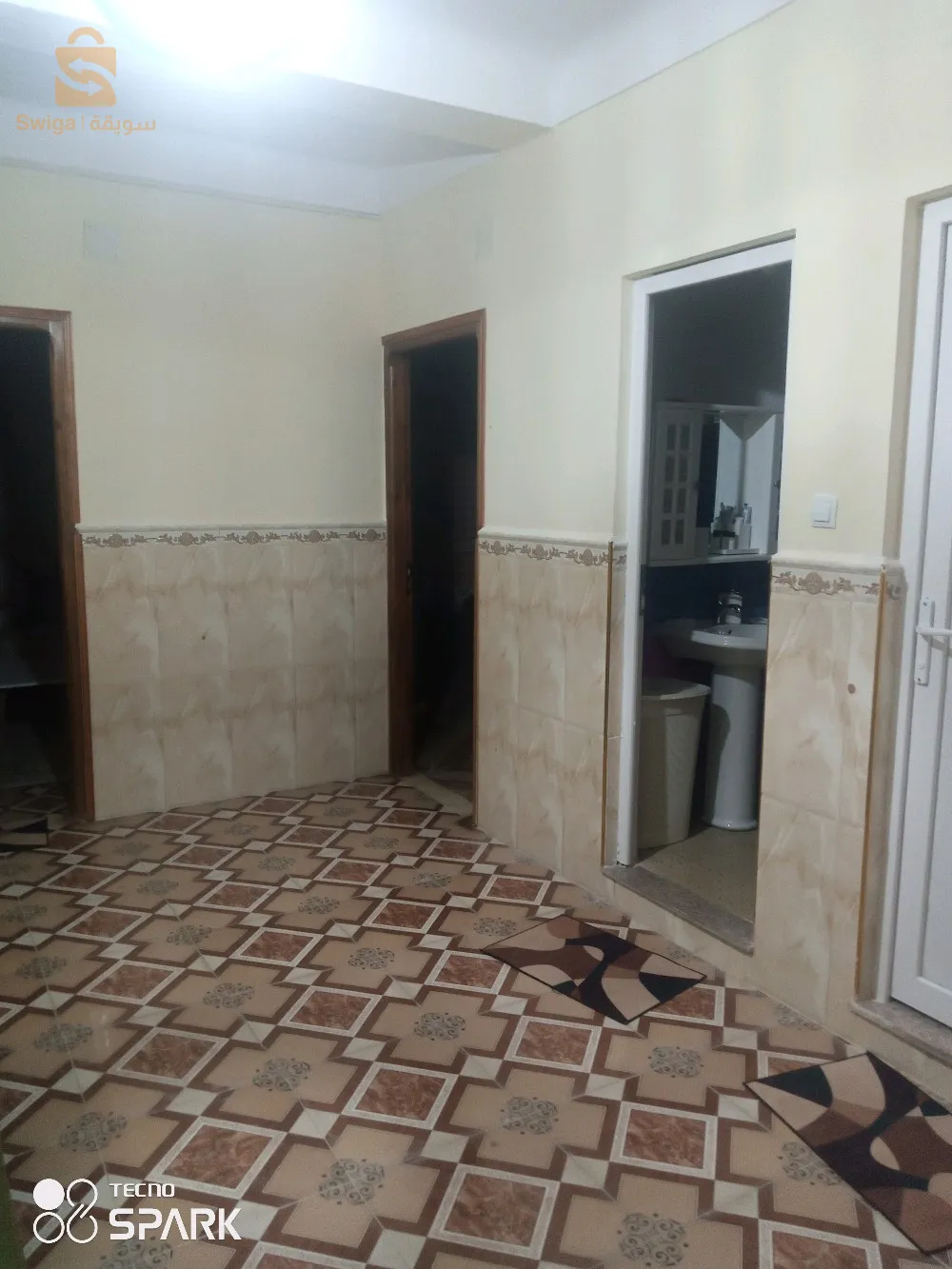 كراء شقة تتكون من غرفتين ومطبخ واسع و بهو واسع و جميع المستلزمات