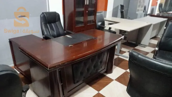 bureau et chaise