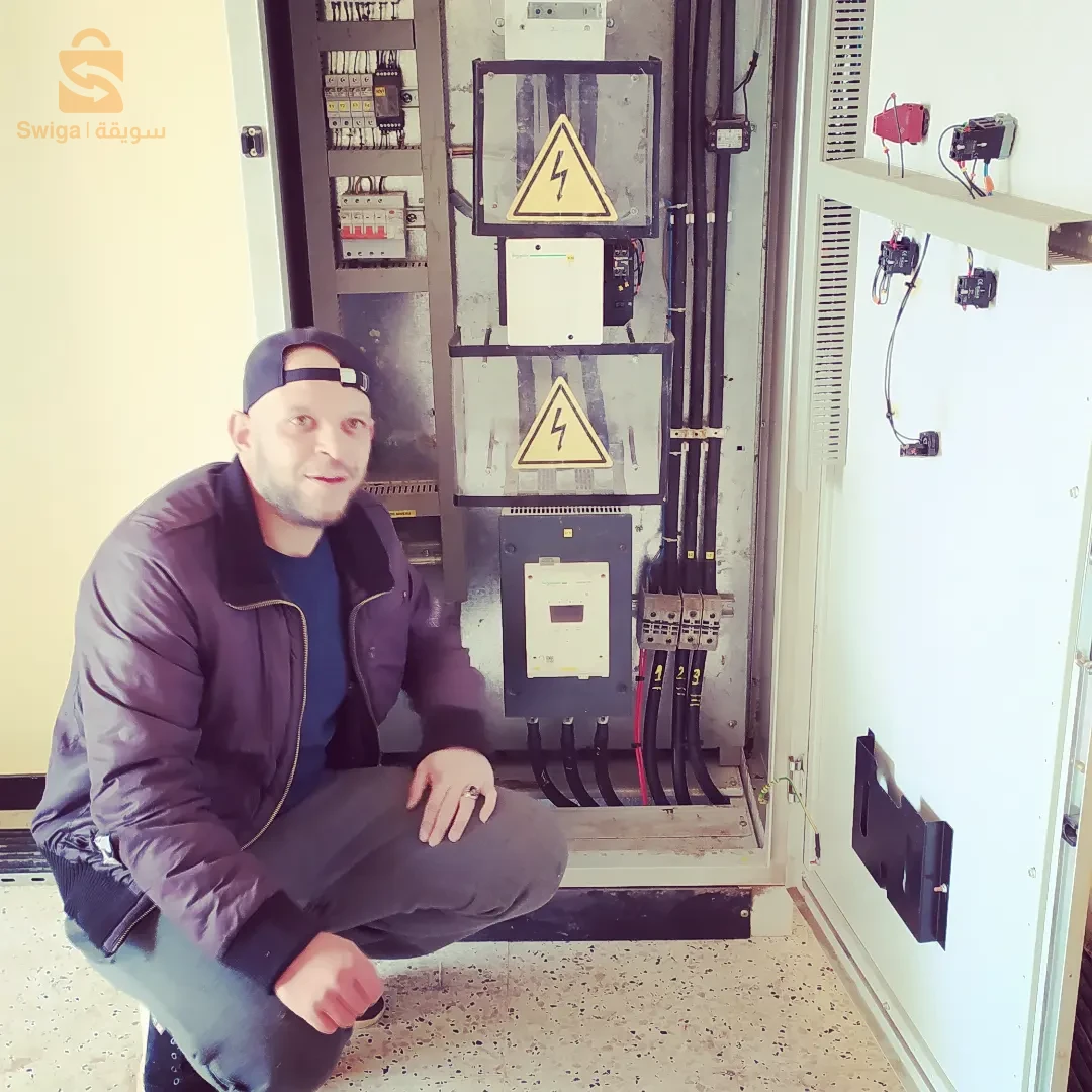 تركيب وصيانة جميع التجهيزات الكهربائية المعمارية والصناعية