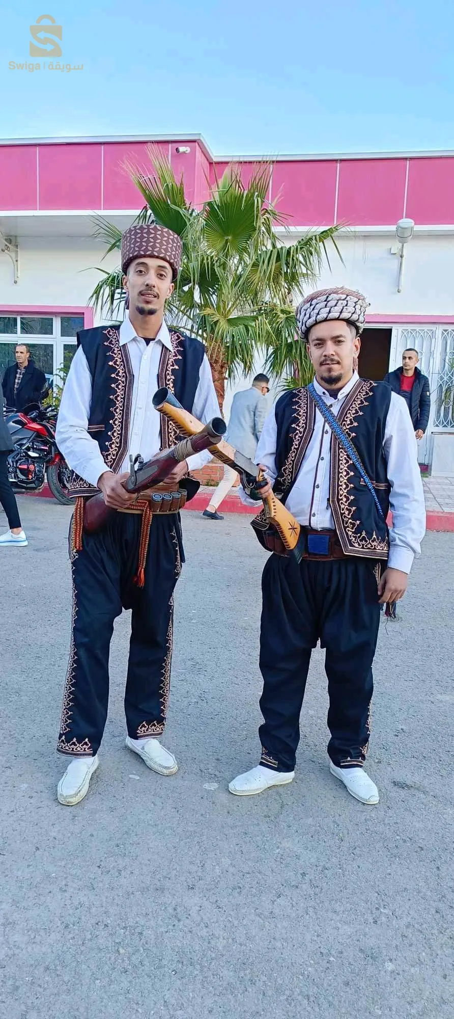 ✅ جمعية جبال الأوراس للخيالة والبارود التقليدي ✅     -باتنة-
💣نحن في خدمتكم لجميع حفلاتكم و مناسباتكم السعيدة (اعراس/خطوبة/ختان/فاتحة/تخرج/نجاح{Bem.Bac})🎉🎊🎈🎁💍👑
💣نوفر لكم مايخص في حفلاتكم 🥁🪘🎺🐎🎬🎥🧸(قرقابو🥁/ترومبات🎺/خيالة🐎/مصور🎥/مسكوت🧸/بارود🔥/سيارات عسكرية قديمة 🛻)
💣مع إختيار لونك المفضل في لباس الخاص للفريق  🧡❤️🤍🩵🖤
💣 العمل والجودة والثقة مهنتنا💯🔥و إرضائكم هو هدفنا ❤️✅
💣للحجزاو الإستفسار يرجى التواصل معنا عبر دردشة مسنجر الخاصة او التواصل على الأرقام التالية:
0556812648
0676574321