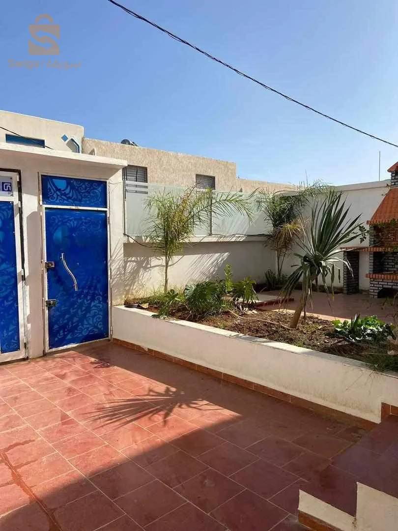 Villa R +1 🏞 vue sur mer 
Avec terasse bâche d’eau 
Superficie: 80 M² 
Location: Oued Goussine Wilaya de chlef 📍