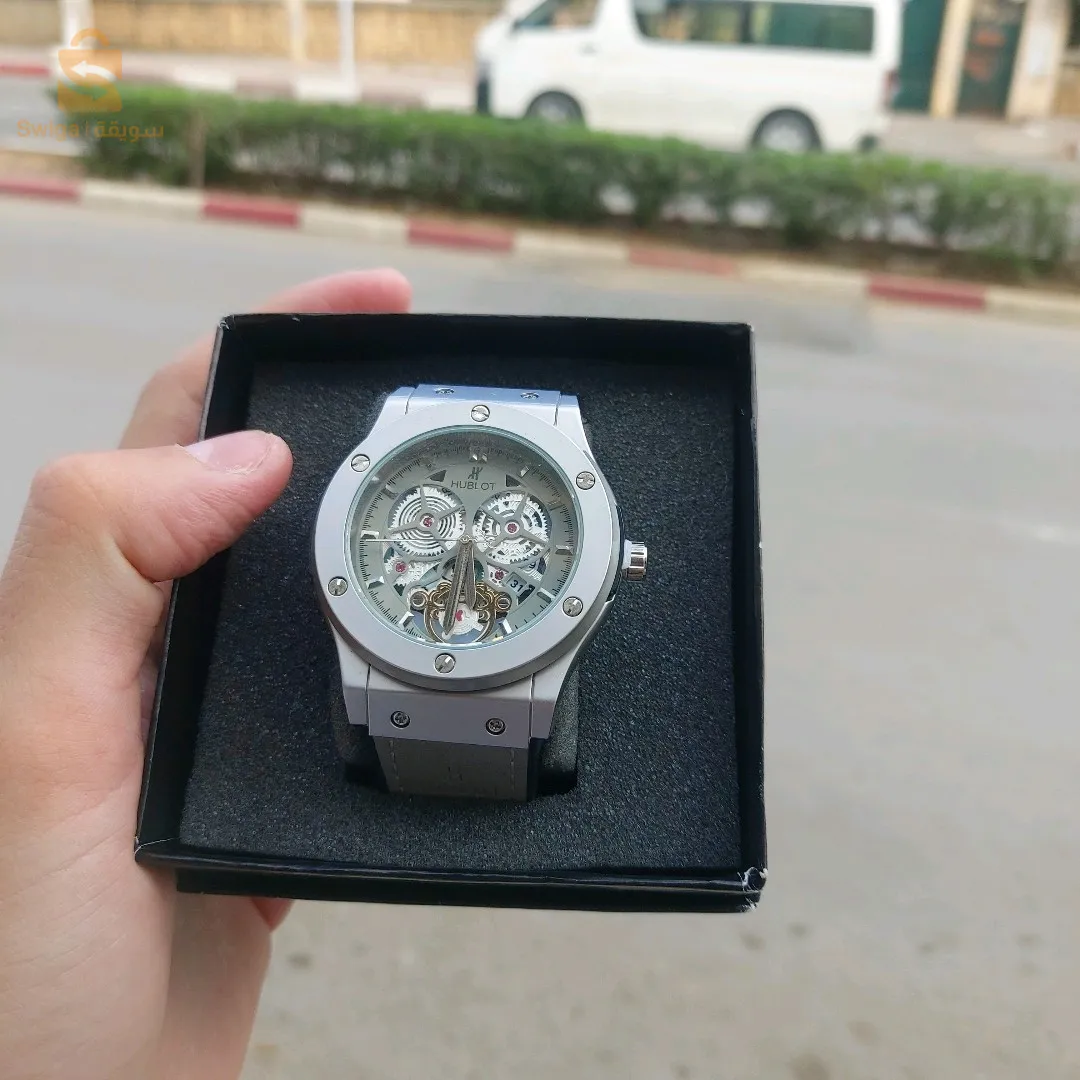 affaire montre hublot homme haja chaba