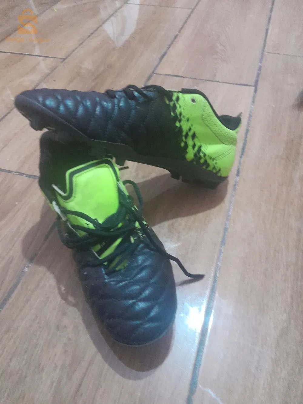 حذاء رياضي( ديكاطلون)في حالة جيدة