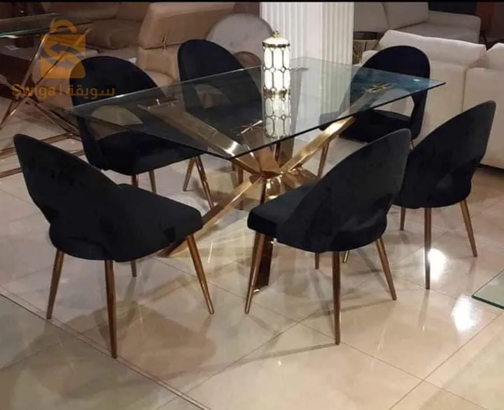 كراسي طاولات ارائك