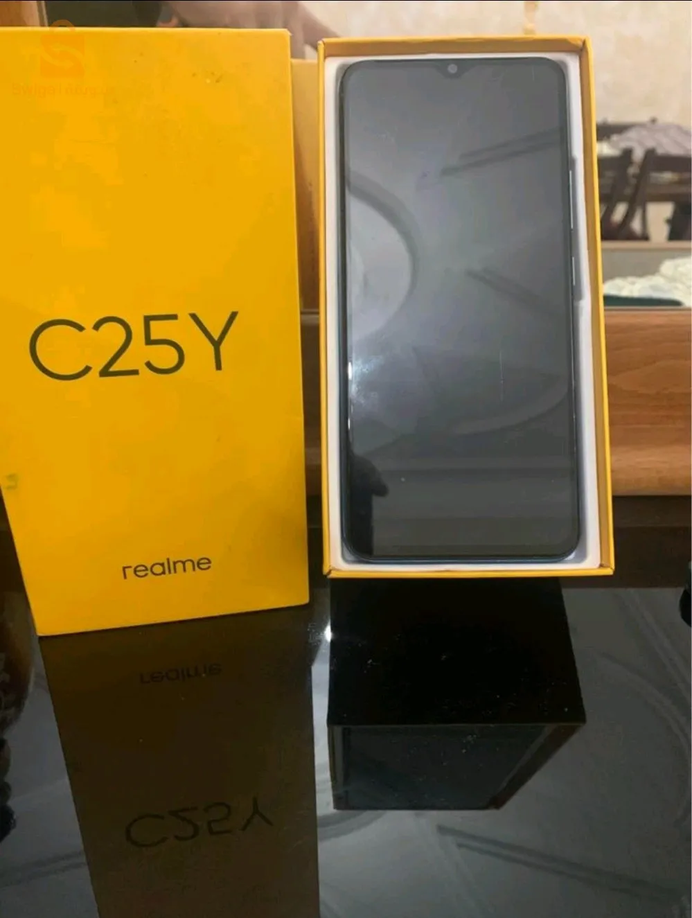 Realme c25y