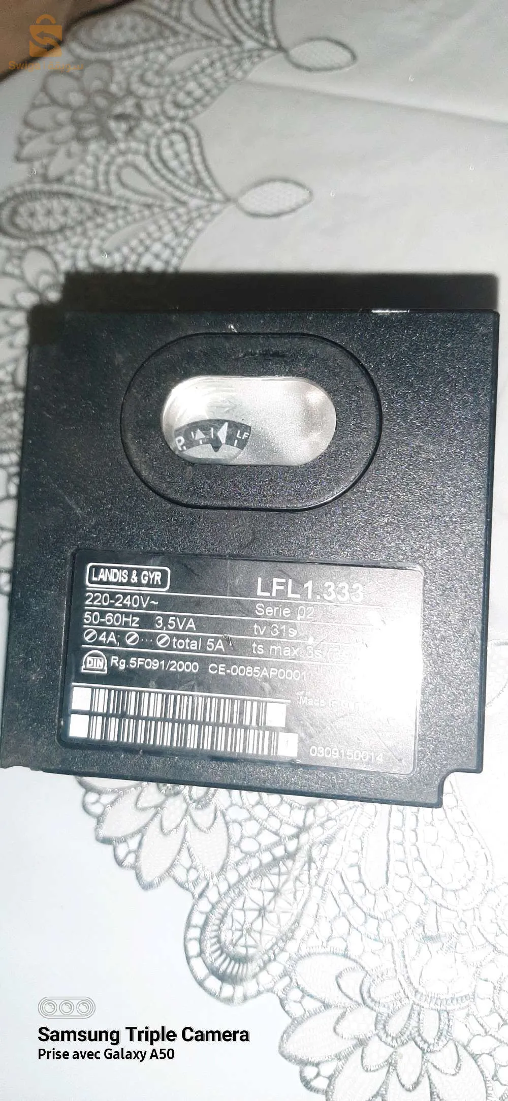 2 mémoire contrôleur brûleur industriel à gaz et une Siemens à gaz