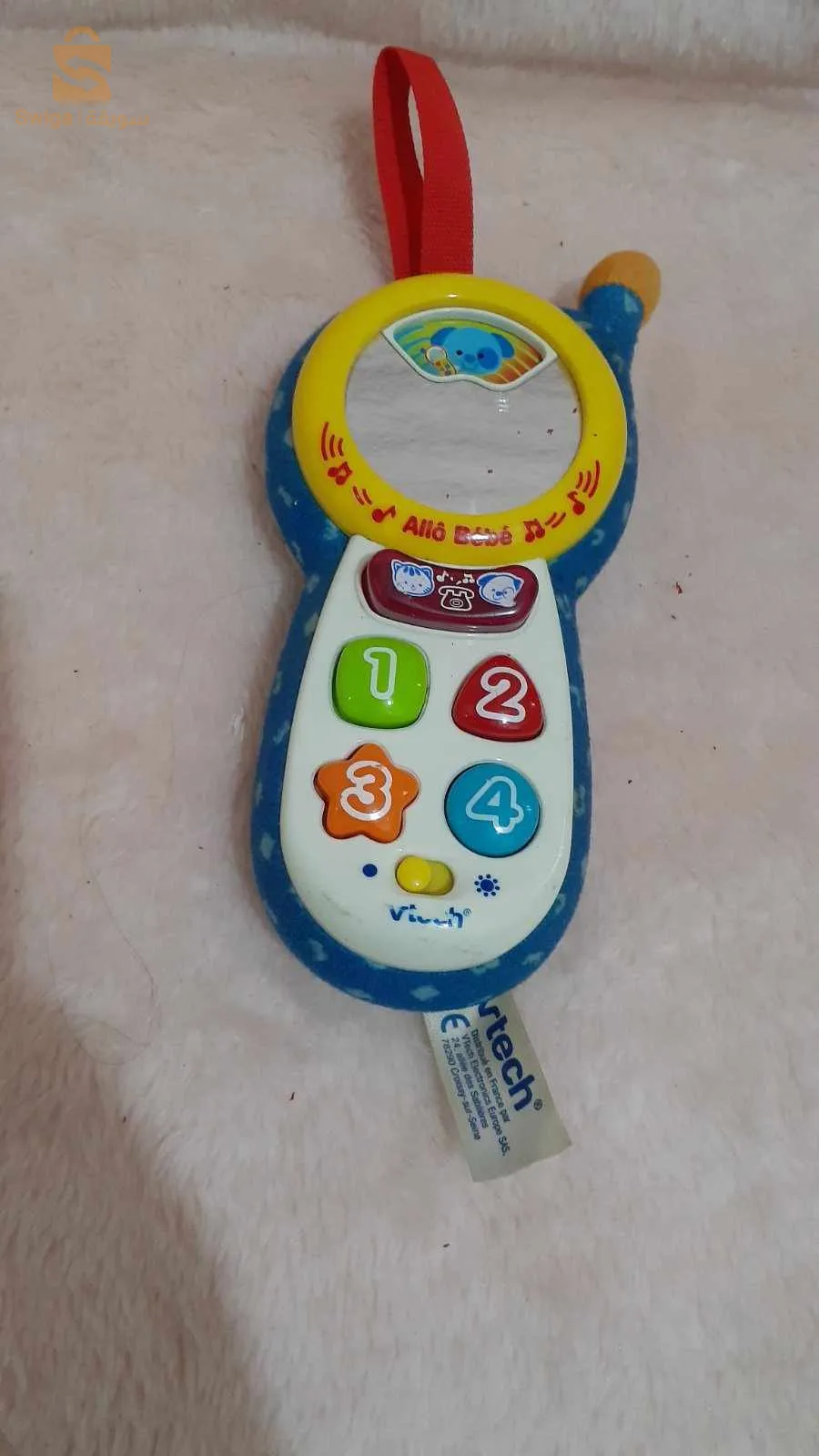 العاب اطفال في حالة جيدة
