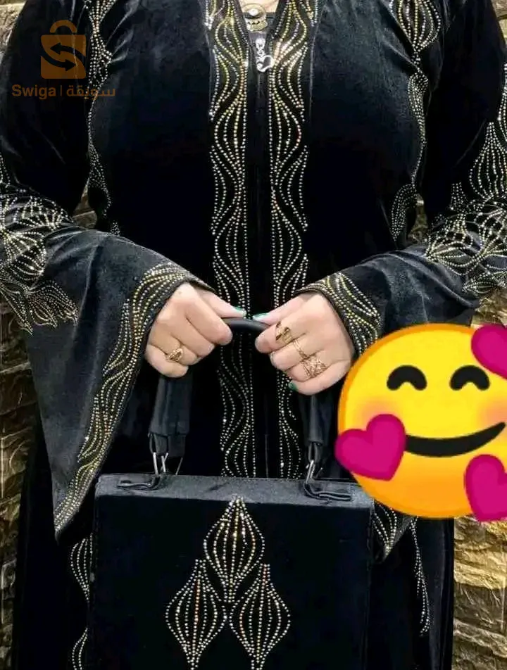 بمعسكر وسط المدينة