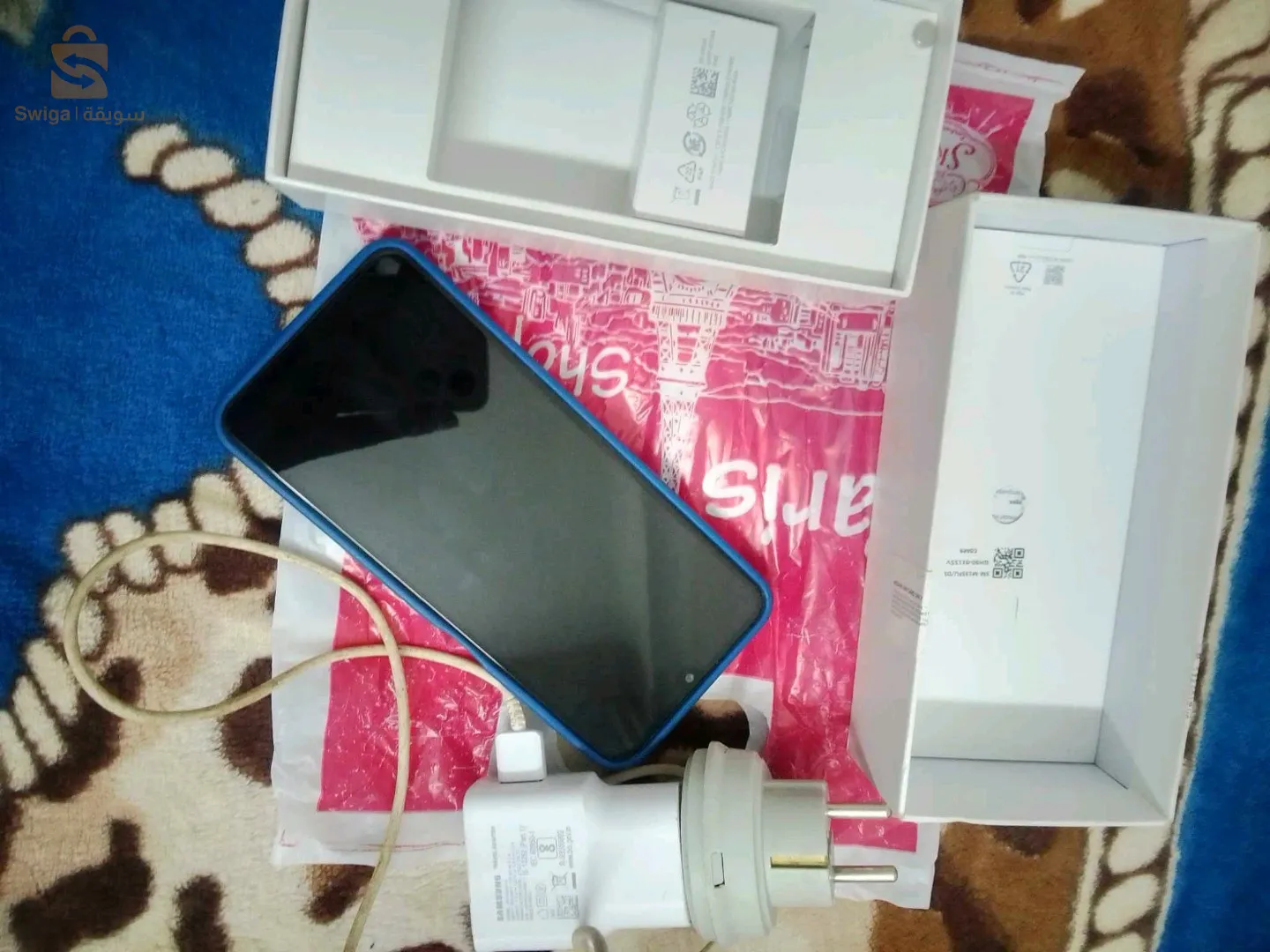 بورطابل للبيع سامسونج حاجة دوريحين مستعمل جديد معه كل صوالحو