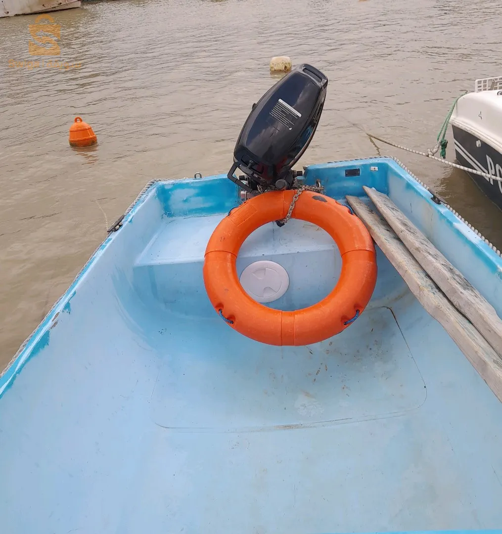 A vendre barque 4.80