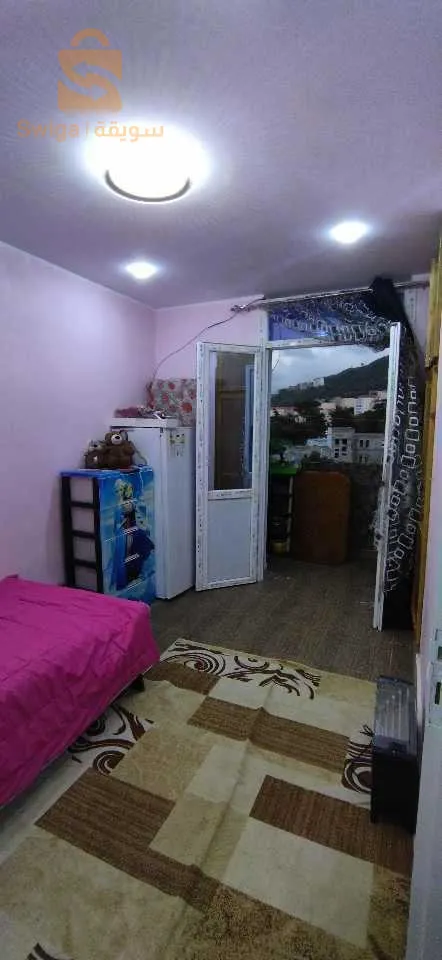 شقة ف2 فيني بالطابق الثالث للبيع ب دلس ولاية بومرداس
0554163841