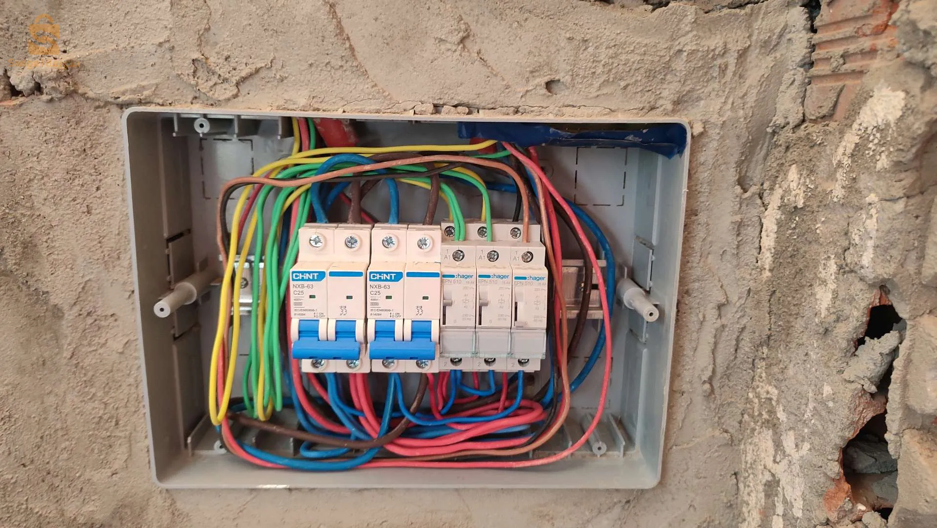 progress y. Électricité Electricity maintenance and renewal of electrical lines
Everything that follows is home electricity