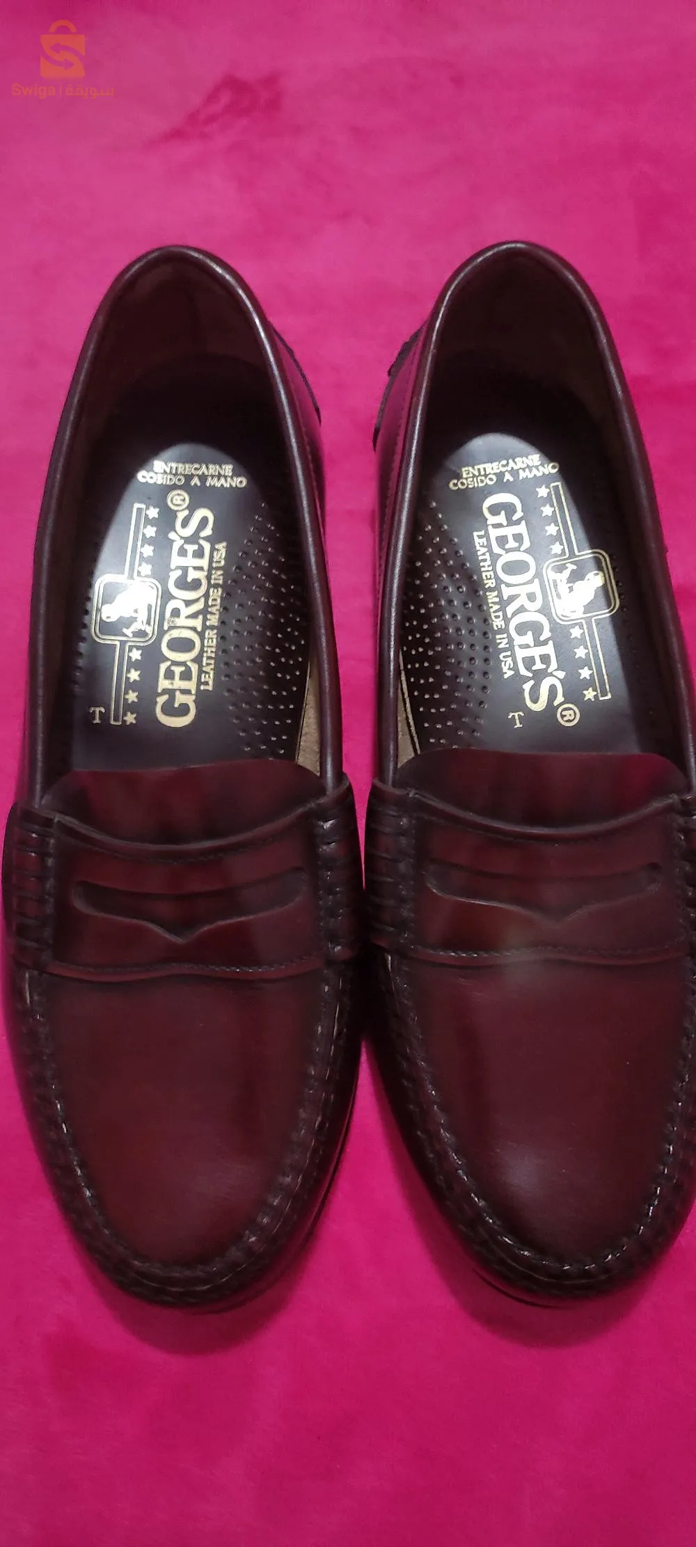 mocassin