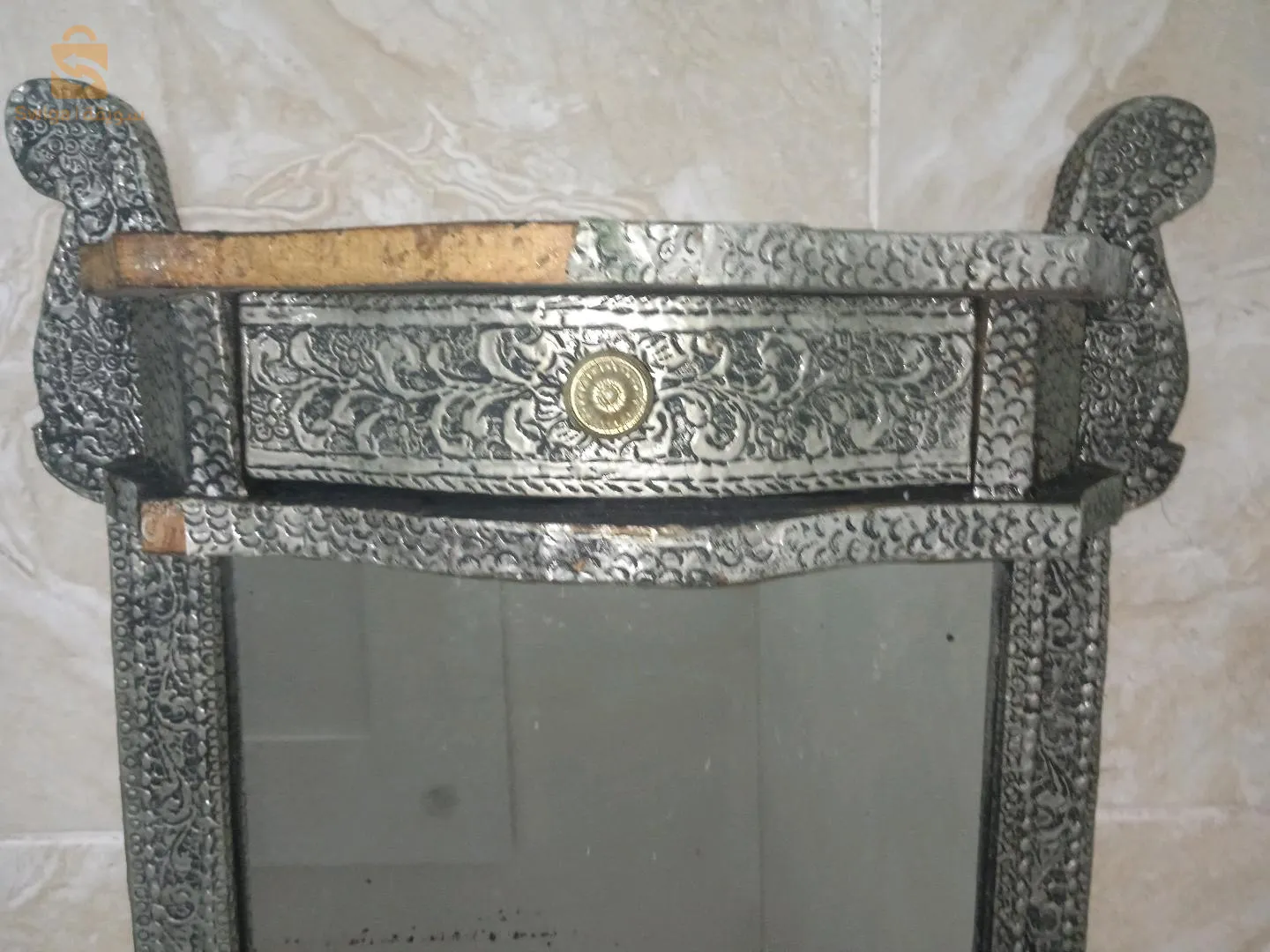 مرايا زجاج