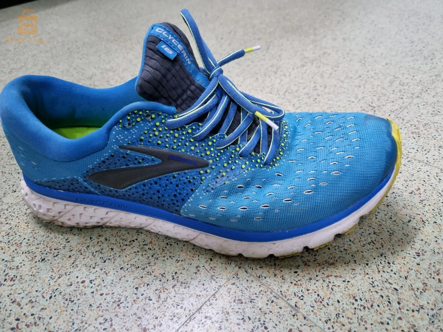 بروكس غليسرين 16