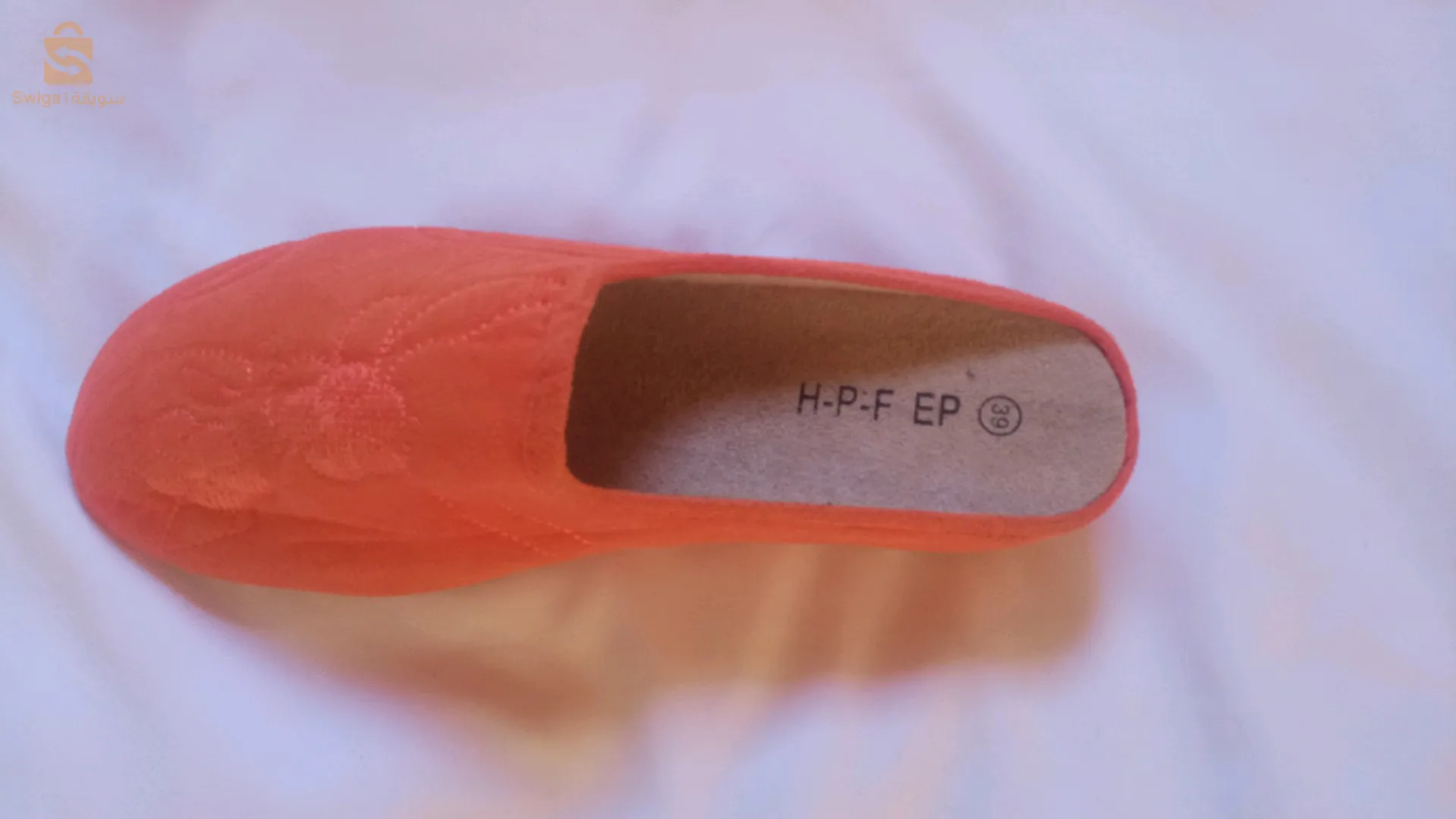 pantoufle orange 🍊 pointure 39