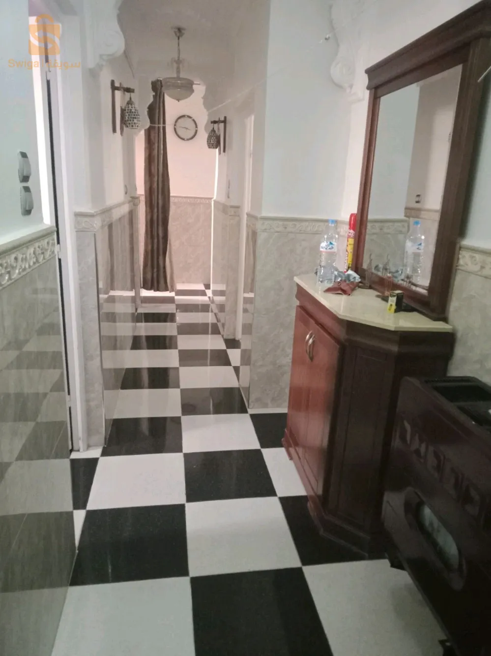 Appartement  F4 .4 etage  très propre a vendre avec  acte Lsp