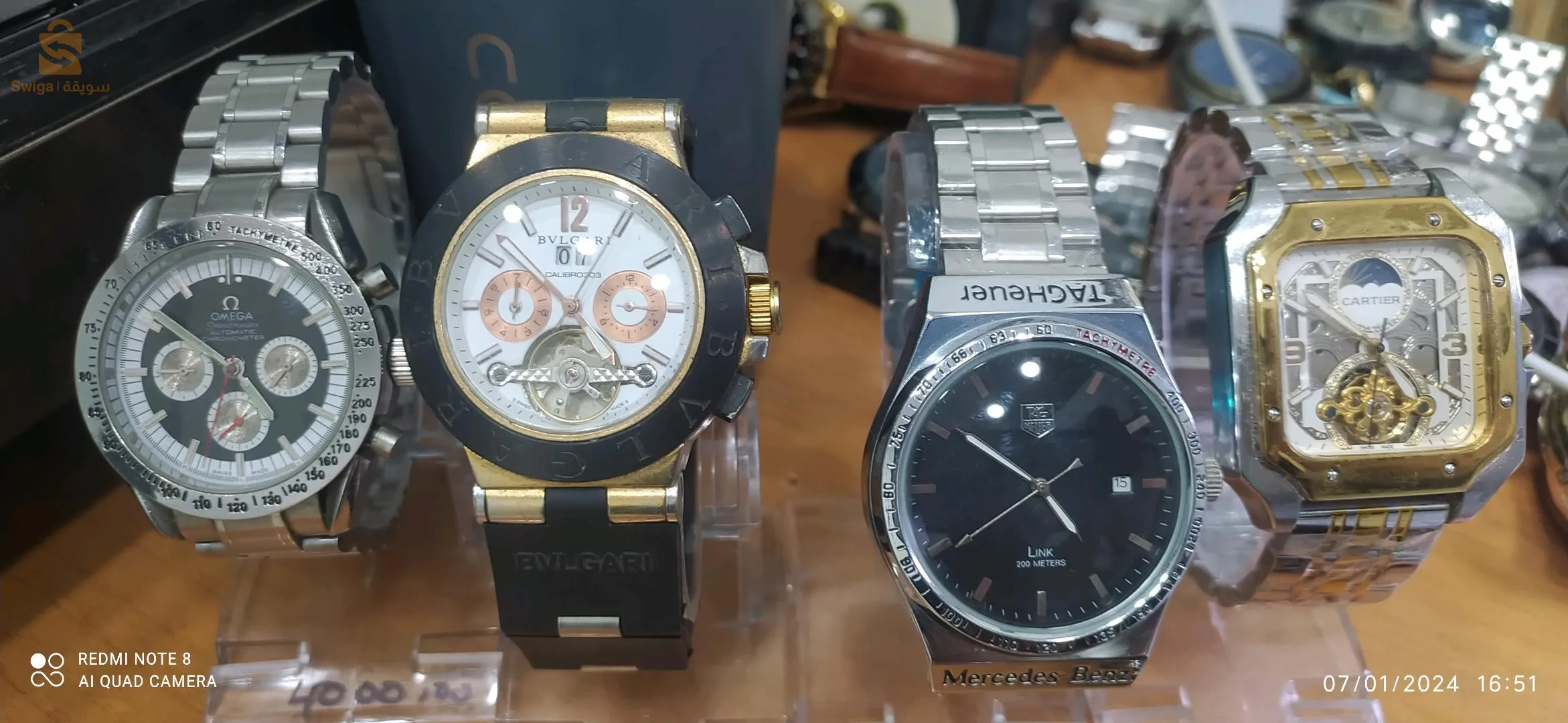 اربعة ساعات اوتوماتيك وميكانيك بين جديد ومستعمل قطع الغيار متوفرة وضمان مصلح الساعات شخصيا