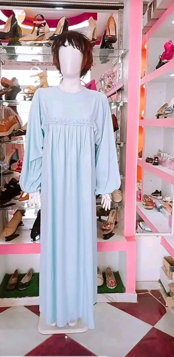 تألقي بأناقة مع تشكيلتنا الرائعة من الحجاب! 🧕✨

🛍️ استمتعي بتجربة تسوق فريدة:
- تصاميم متنوعة وألوان رائعة
- قماش عالي الجودة للراحة والأناقة
- عروض خاصة وتخفيضات لفترة محدودة

لا تفوتي الفرصة لتحديث مظهرك بلمسة من الجمال! 💖
 اطلبي عبر الرسائل لتحصلي على إطلالة مميزة. 🛒🌹

#تجميل_الحجاب #تسوق_أونلاين #أناقة_وجمال