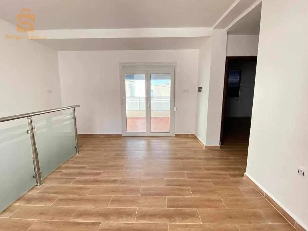 Villa R +1 🏞 vue sur mer 
Avec terasse bâche d’eau 
Superficie: 80 M² 
Location: Oued Goussine Wilaya de chlef 📍