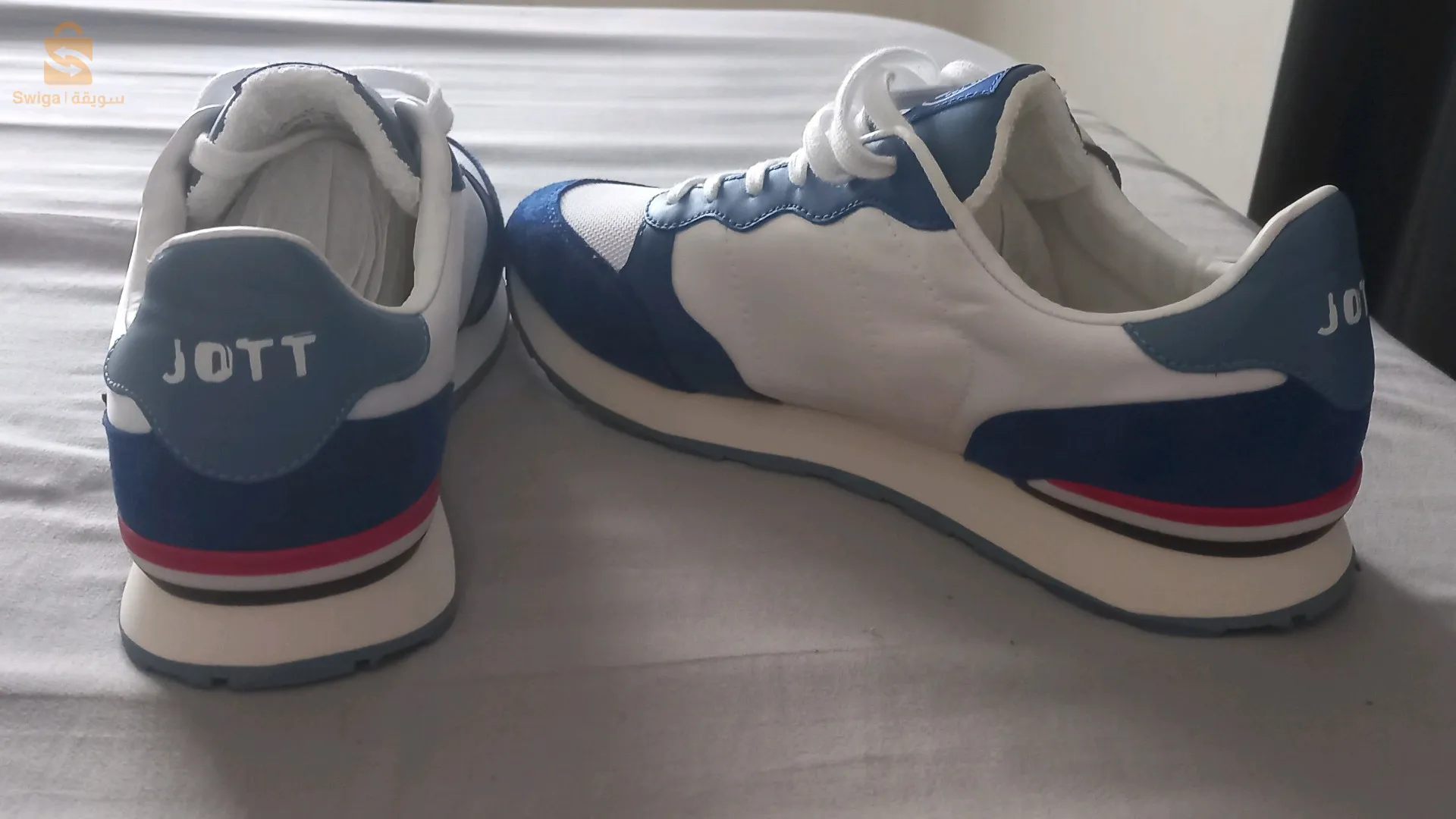 شارع ديدوش مراد الجزائر الوسطى قرب ميترو الجزائر محطة تافورة البريد المركزي